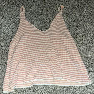 super cute breathable top size L